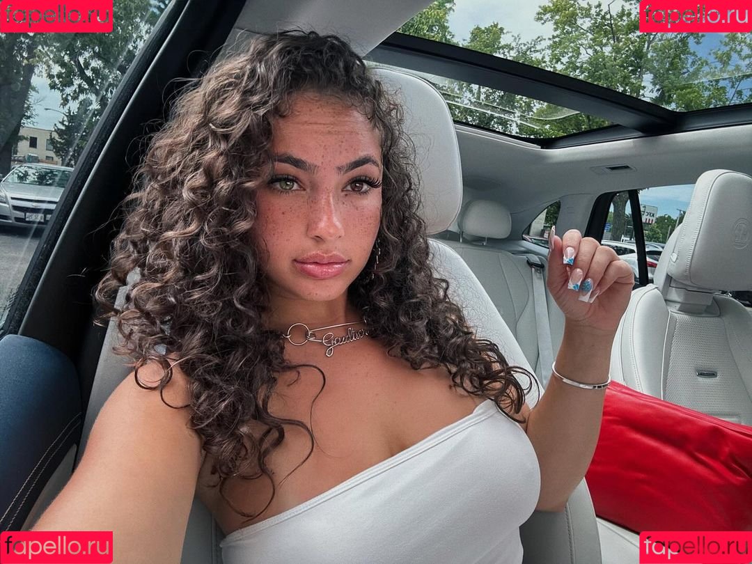 Ash Kash Onlyfans Photo Gallery 