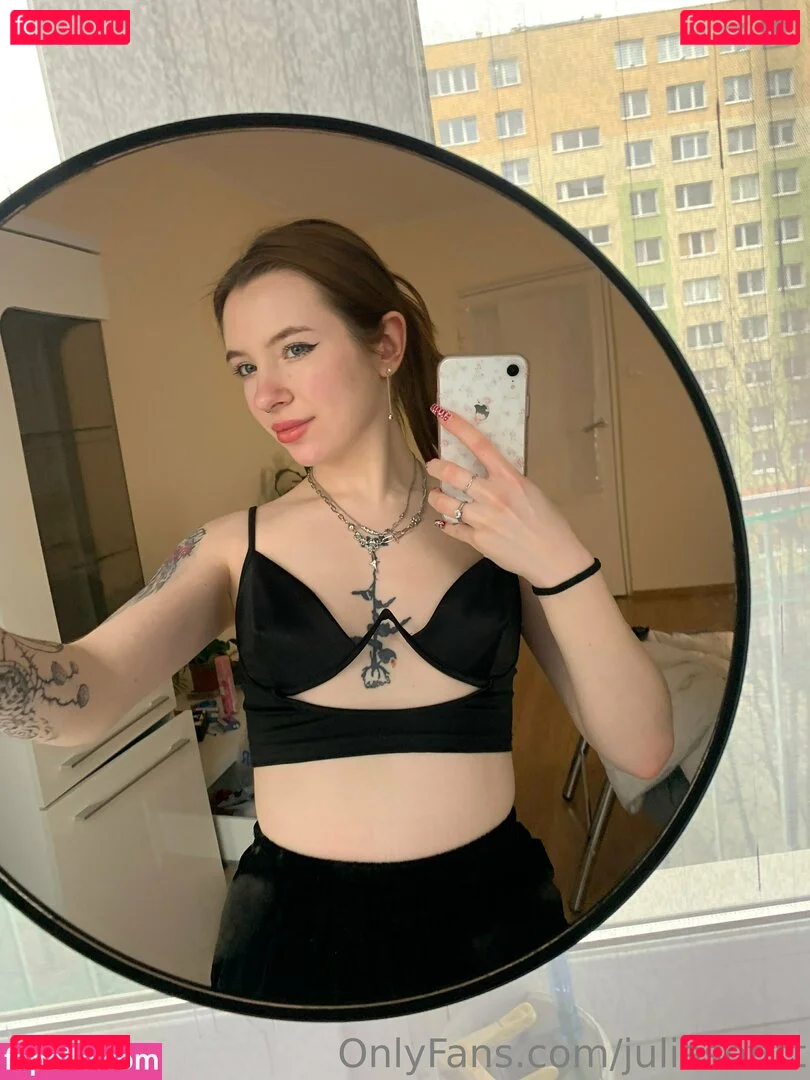 juliabloomy Onlyfans Photo Gallery 