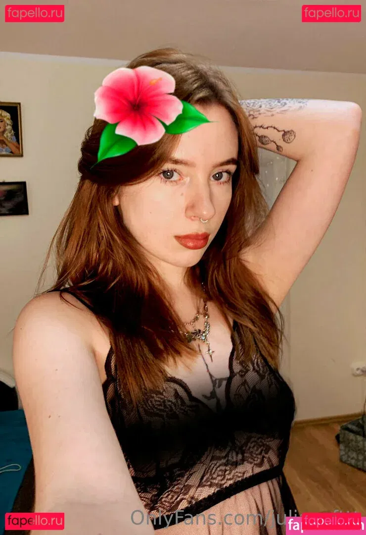 juliabloomy Onlyfans Photo Gallery 