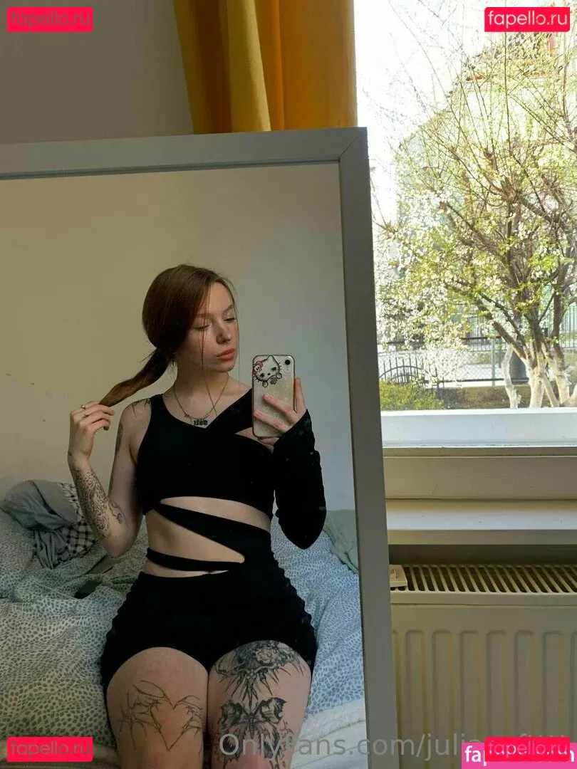 juliabloomy Onlyfans Photo Gallery 