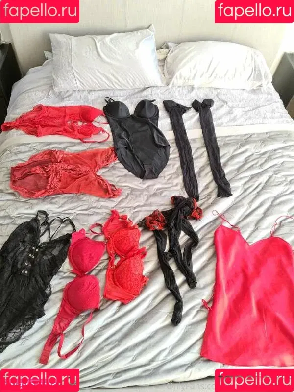 UKMistressRose Onlyfans Photo Gallery 