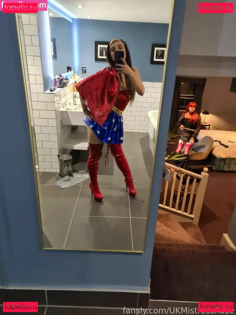 UKMistressRose Onlyfans Photo Gallery 
