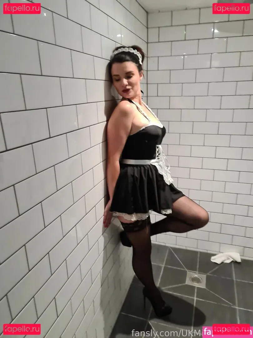 UKMistressRose Onlyfans Photo Gallery 