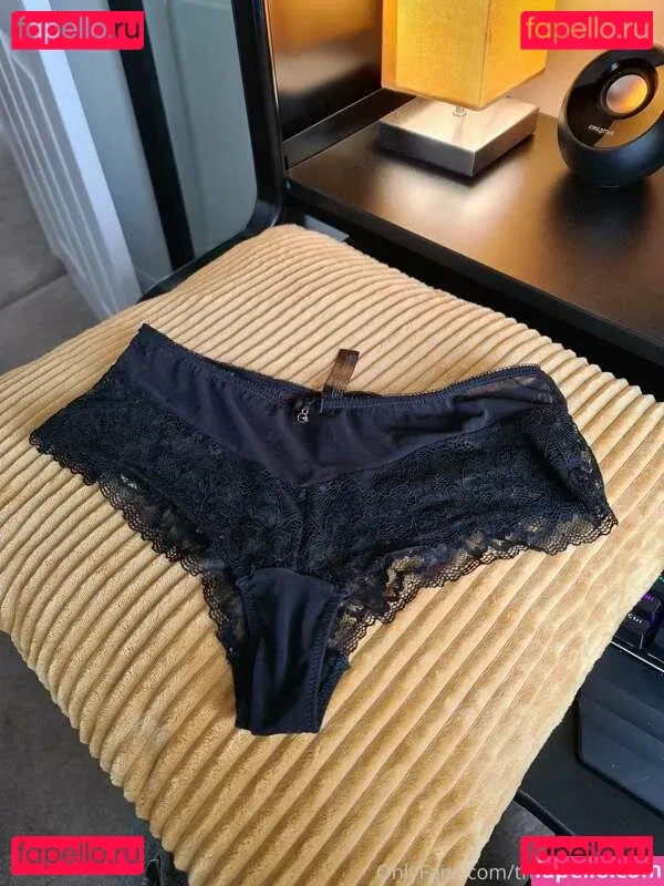 UKMistressRose Onlyfans Photo Gallery 