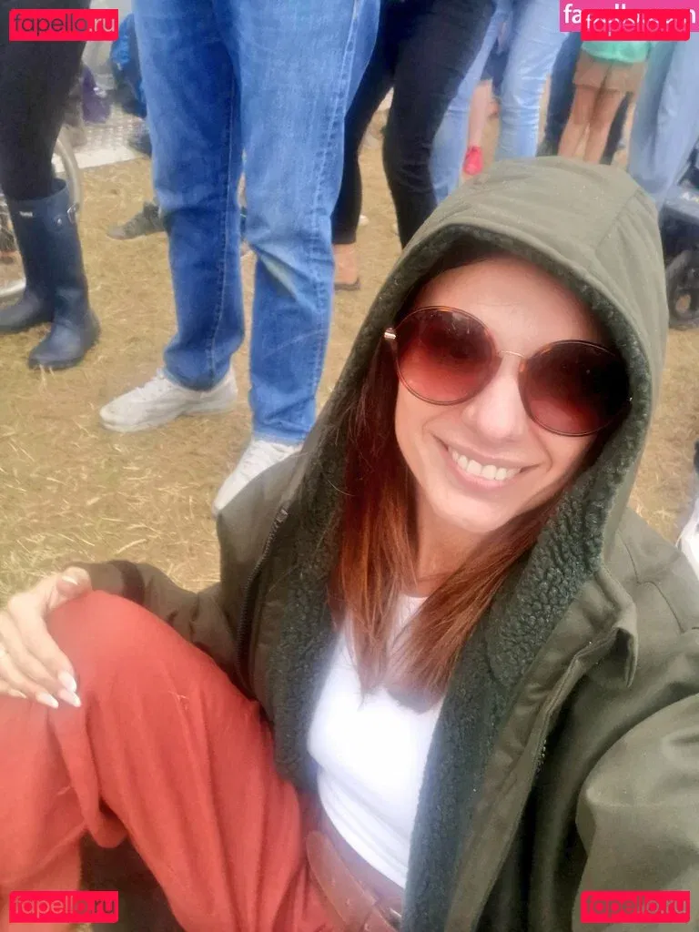 UKMistressRose Onlyfans Photo Gallery 