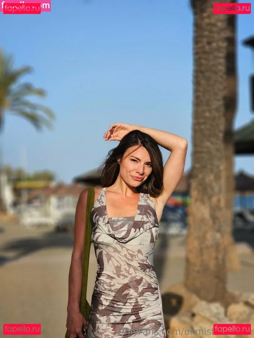 UKMistressRose Onlyfans Photo Gallery 