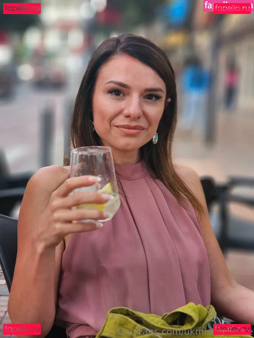 UKMistressRose Onlyfans Photo Gallery 