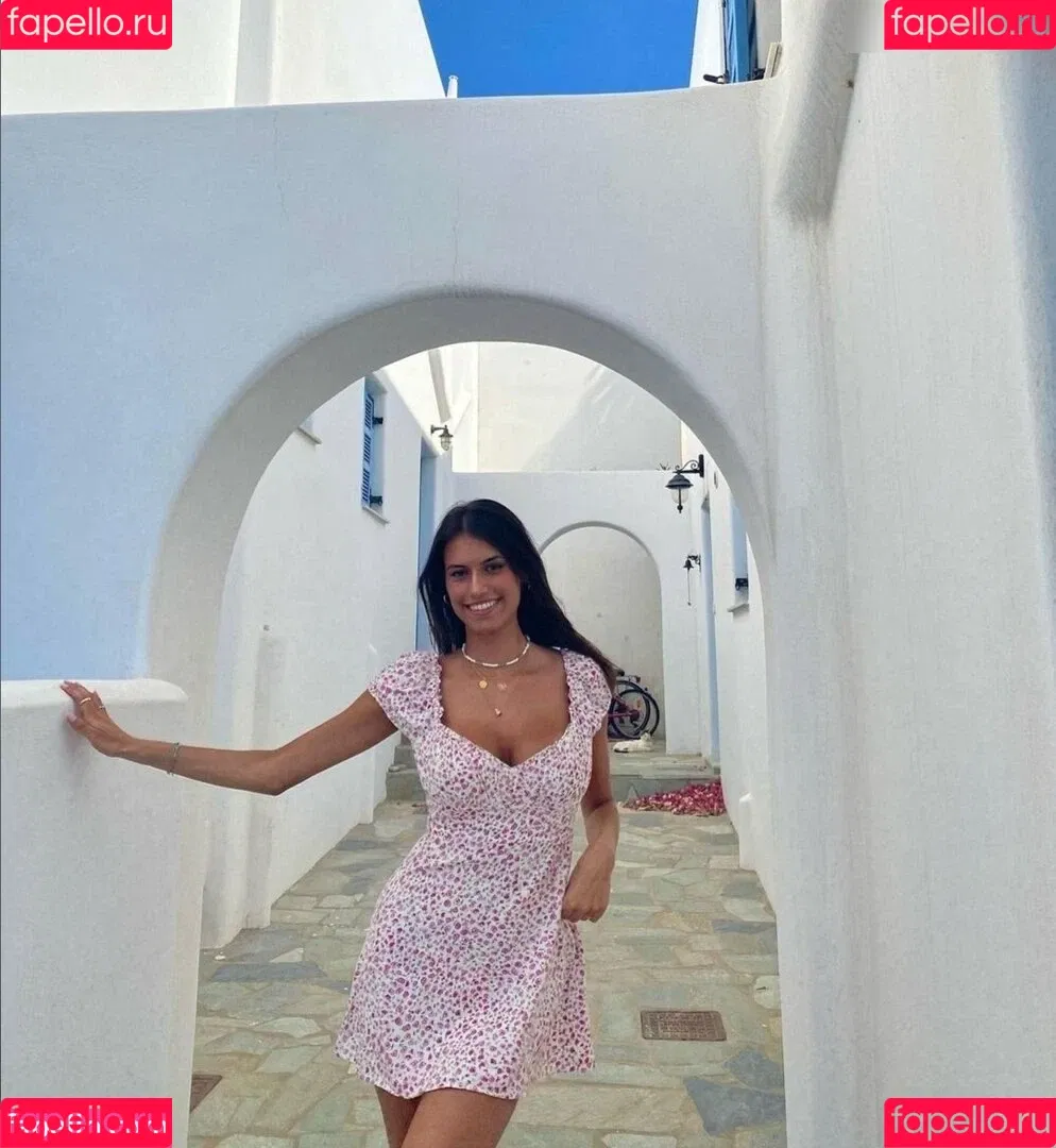 juliiee.kim Onlyfans Photo Gallery 