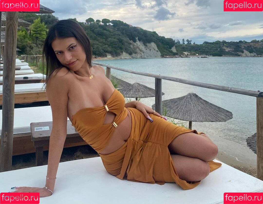 juliiee.kim Onlyfans Photo Gallery 