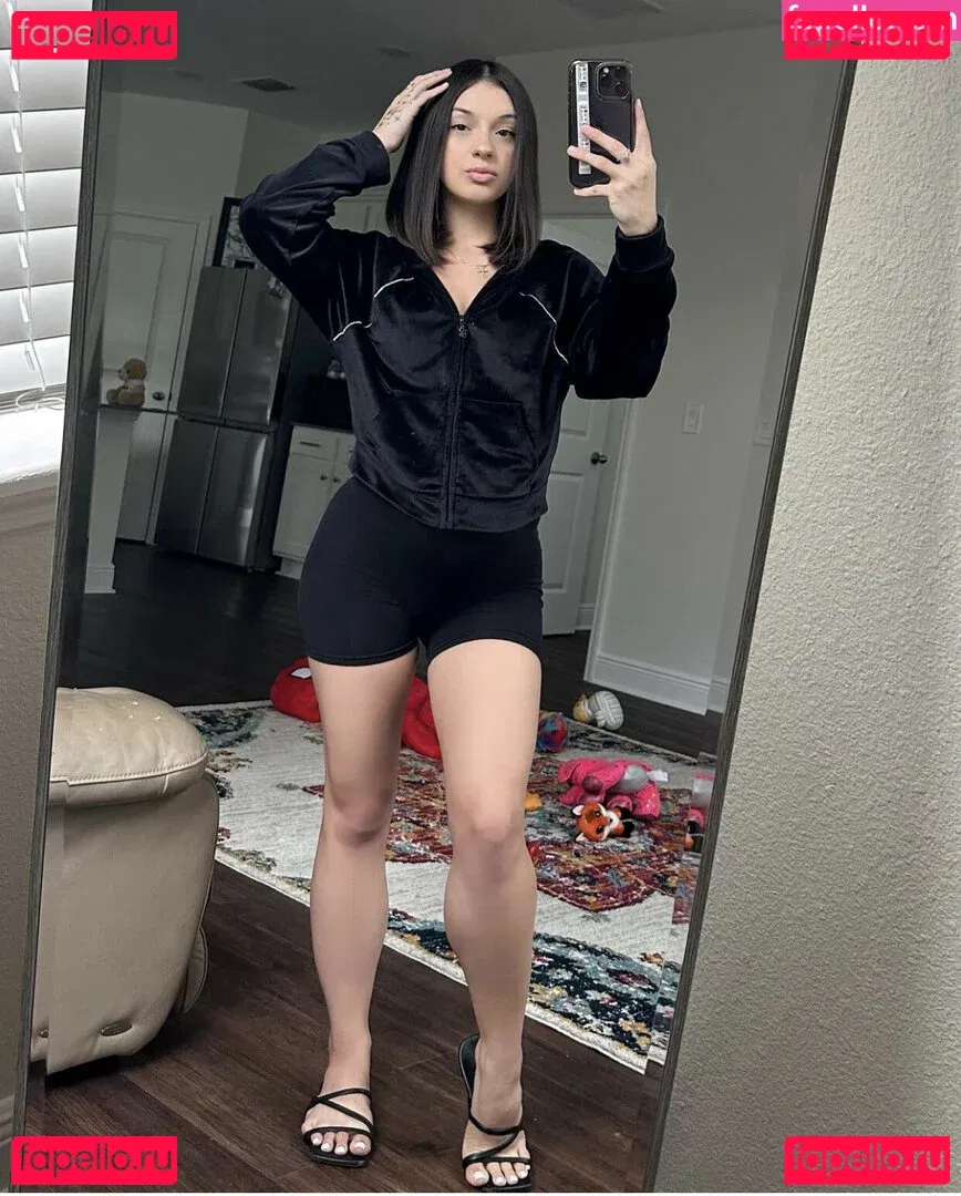 Kenzie Dawn Onlyfans Photo Gallery 