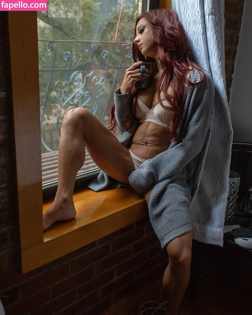 Layla Mikayla Onlyfans Photo Gallery 