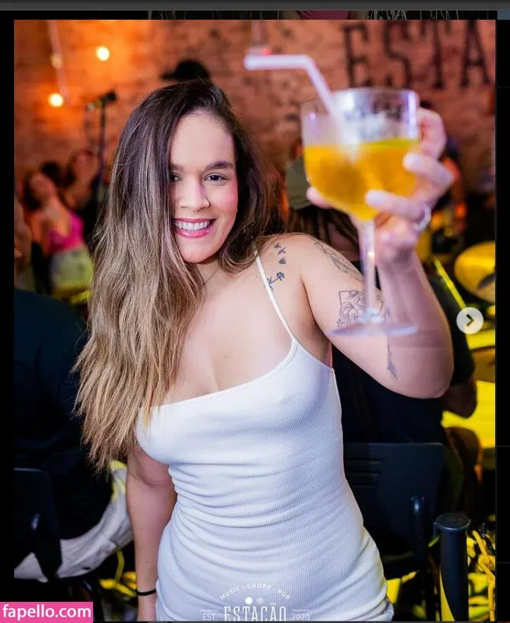 Chelsea Byrom Onlyfans Photo Gallery 