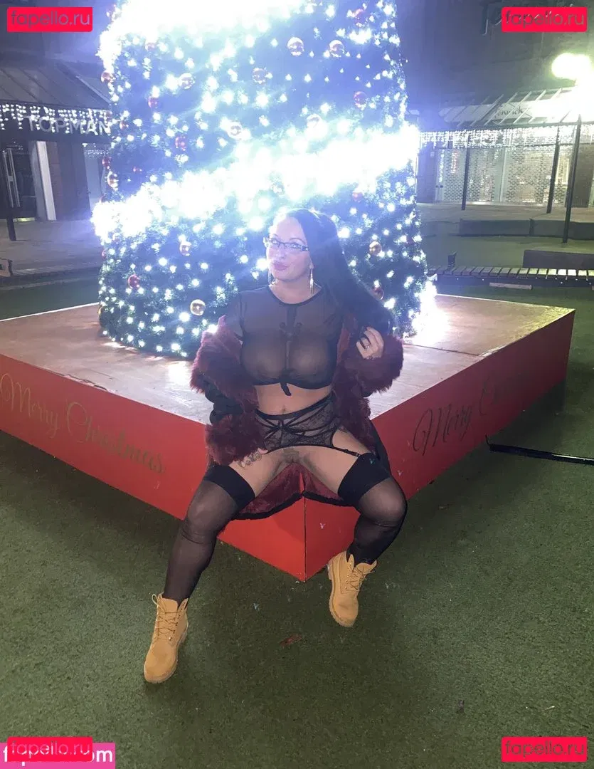 heyashley.tv Onlyfans Photo Gallery 