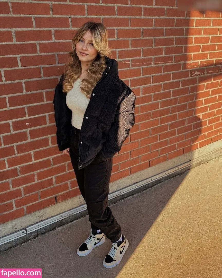 FabienneXIII Onlyfans Photo Gallery 