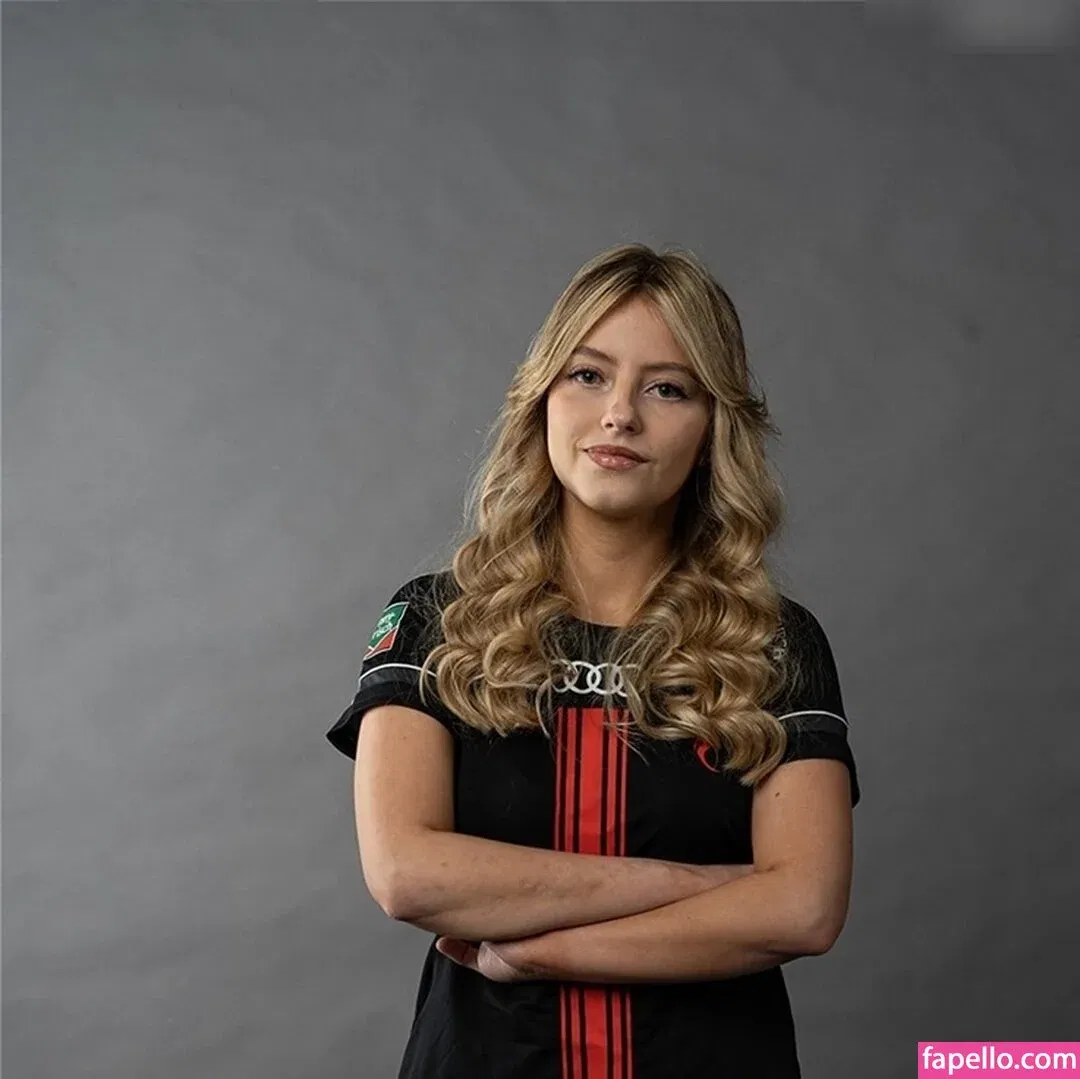 FabienneXIII Onlyfans Photo Gallery 