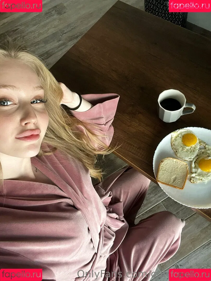 cutie_kira Onlyfans Photo Gallery 