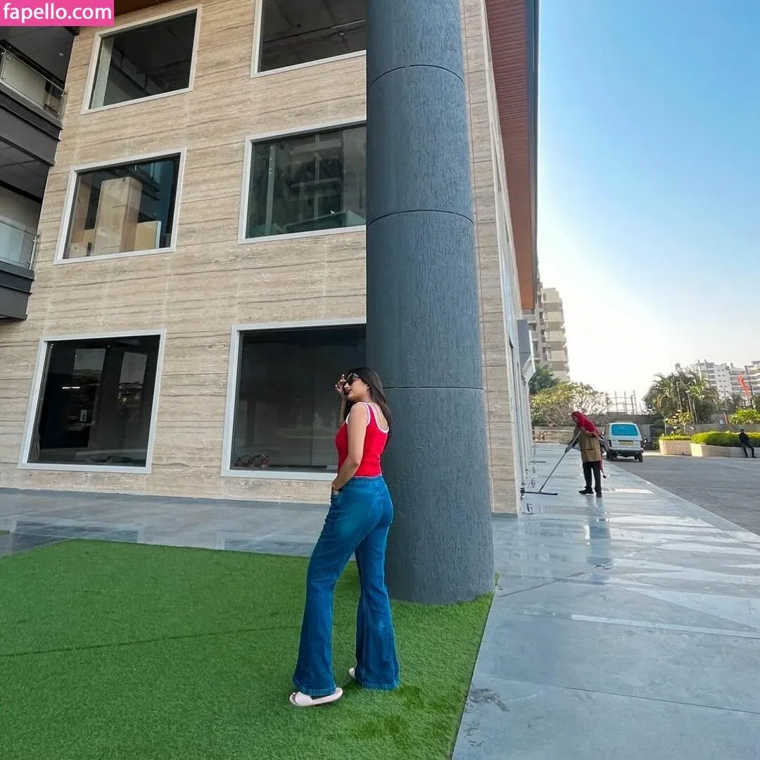 Sejal Dumbwani Onlyfans Photo Gallery 