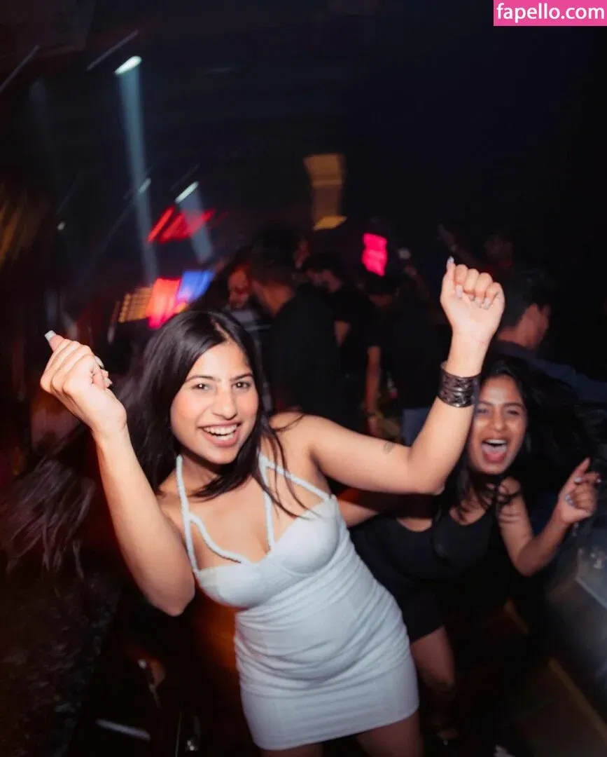 Sejal Dumbwani Onlyfans Photo Gallery 