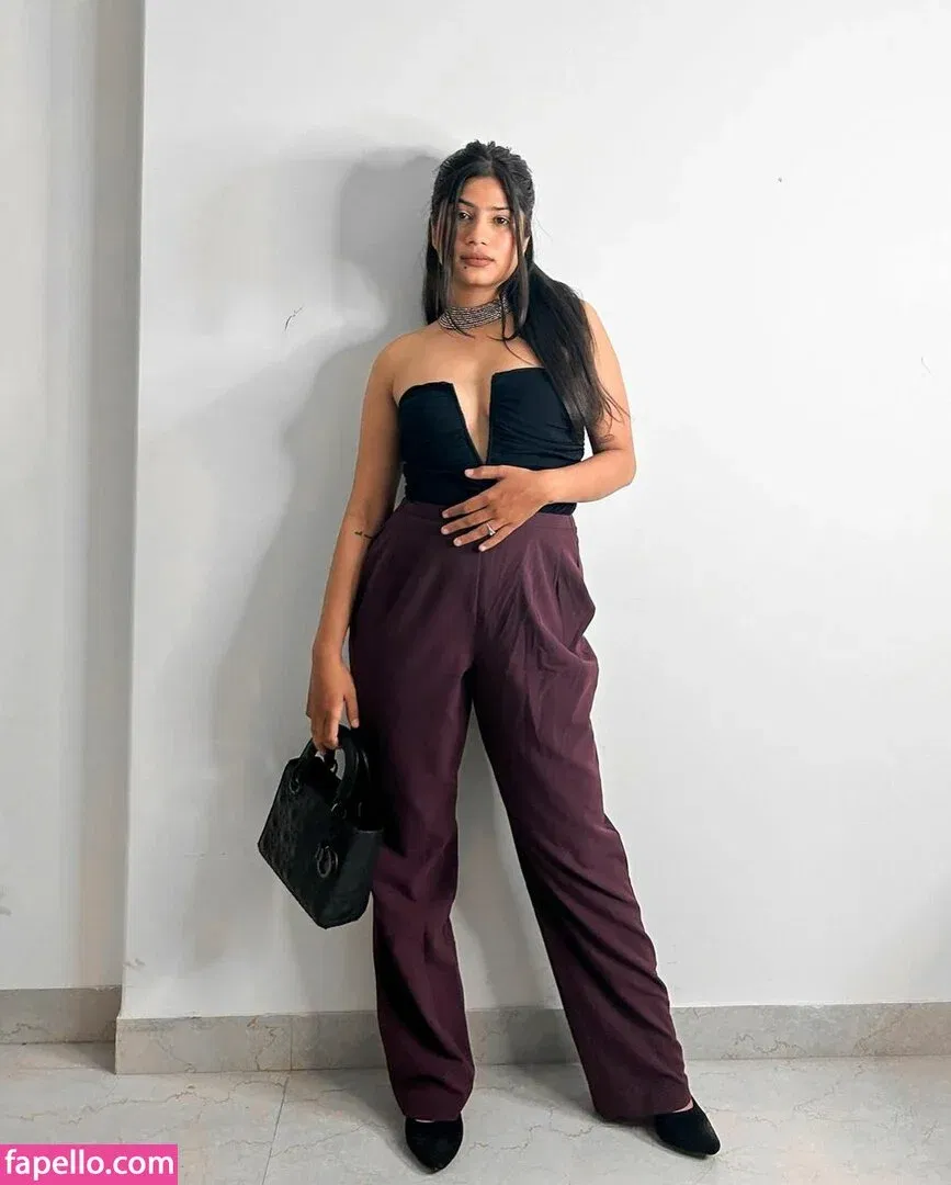 Sejal Dumbwani Onlyfans Photo Gallery 