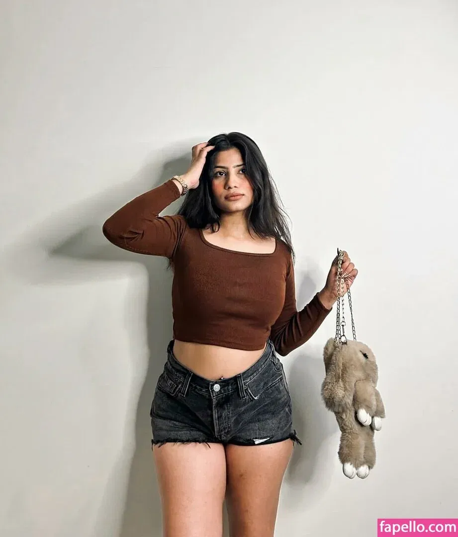 Sejal Dumbwani Onlyfans Photo Gallery 