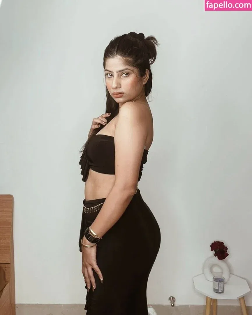 Sejal Dumbwani Onlyfans Photo Gallery 