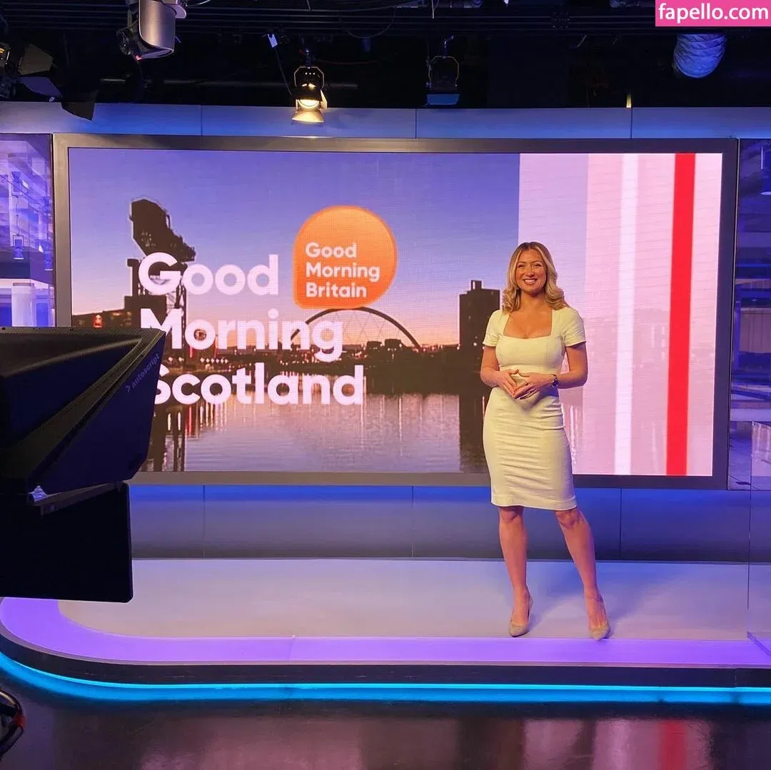 Sarah McMullen Onlyfans Photo Gallery 