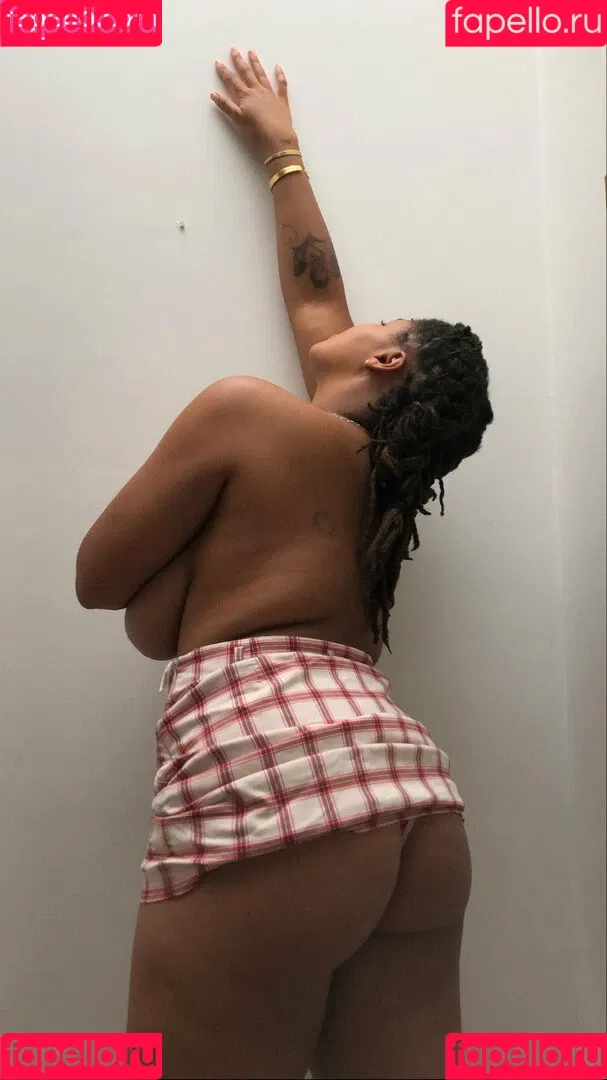 arielcosmo Onlyfans Photo Gallery 