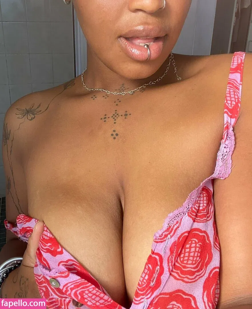 arielcosmo Onlyfans Photo Gallery 