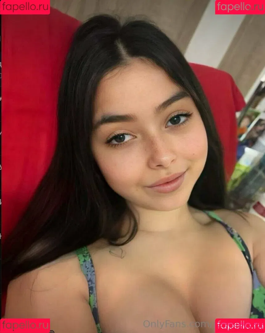 sunnyjully Onlyfans Photo Gallery 