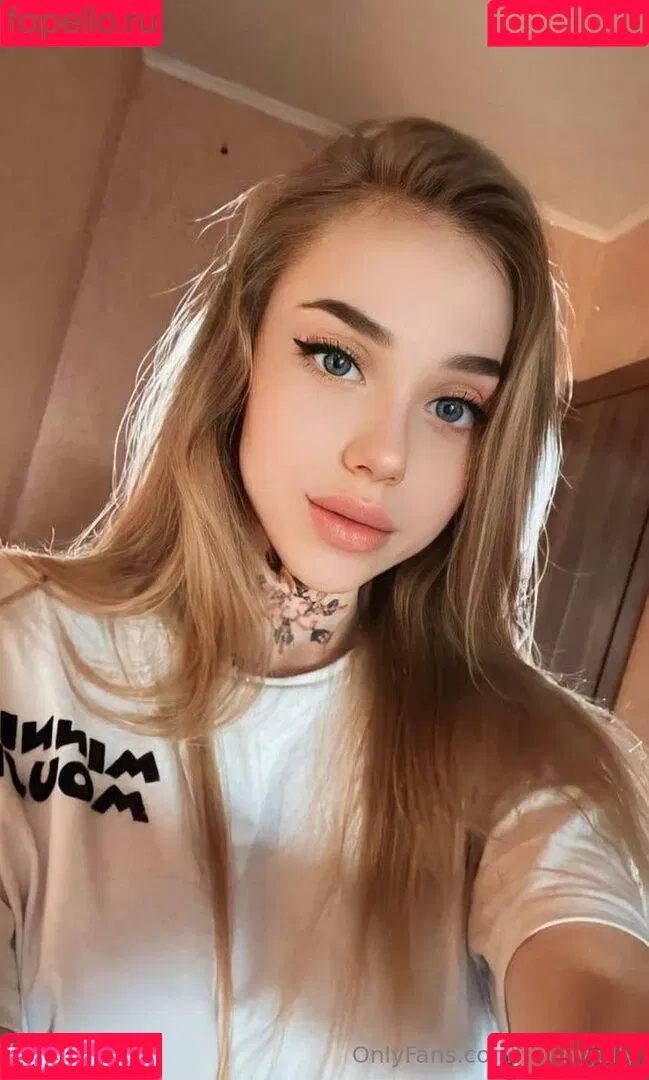 sunnyjully Onlyfans Photo Gallery 