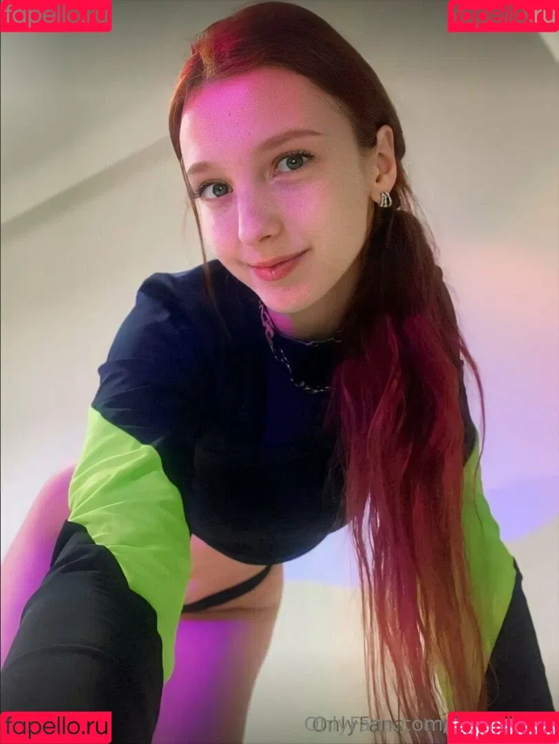 sunnyjully Onlyfans Photo Gallery 