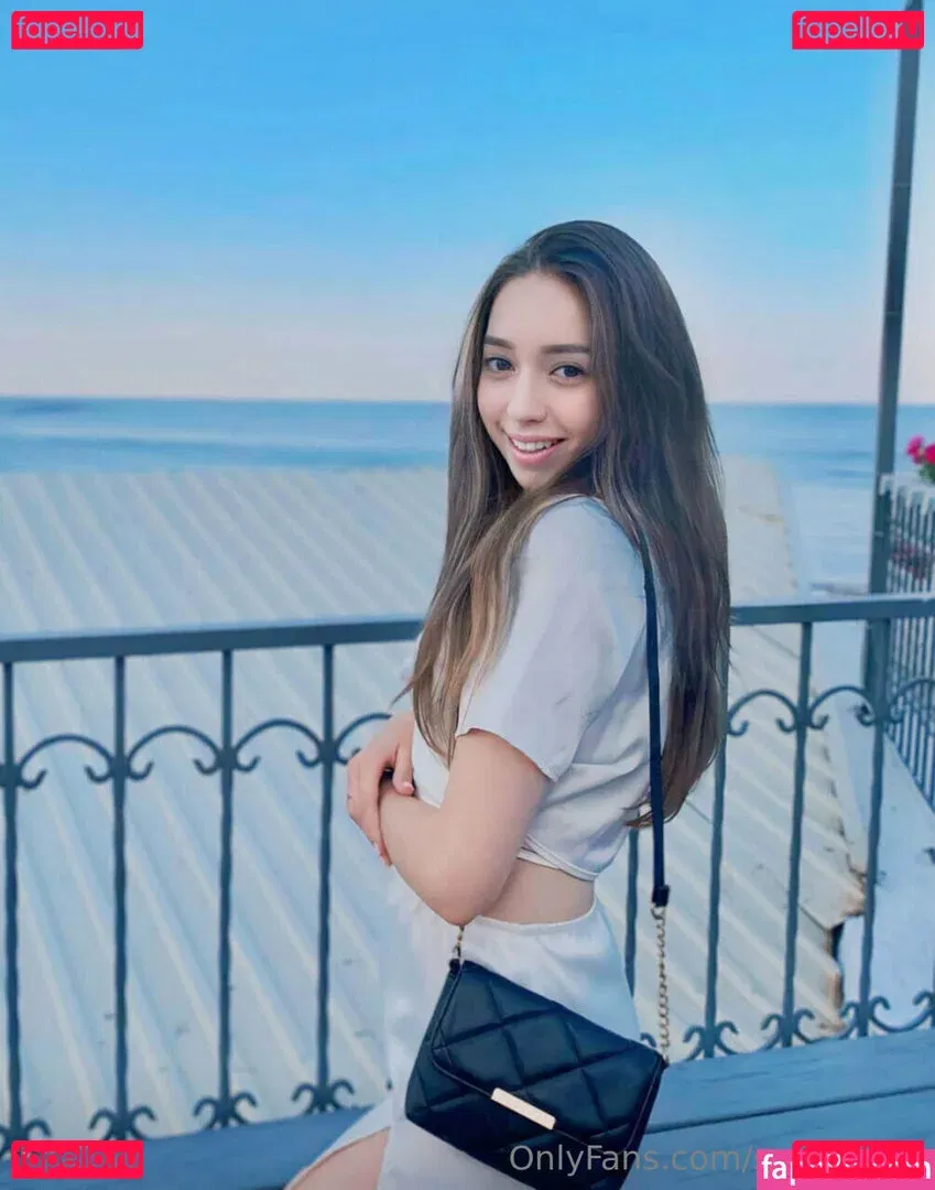 sunnyjully Onlyfans Photo Gallery 