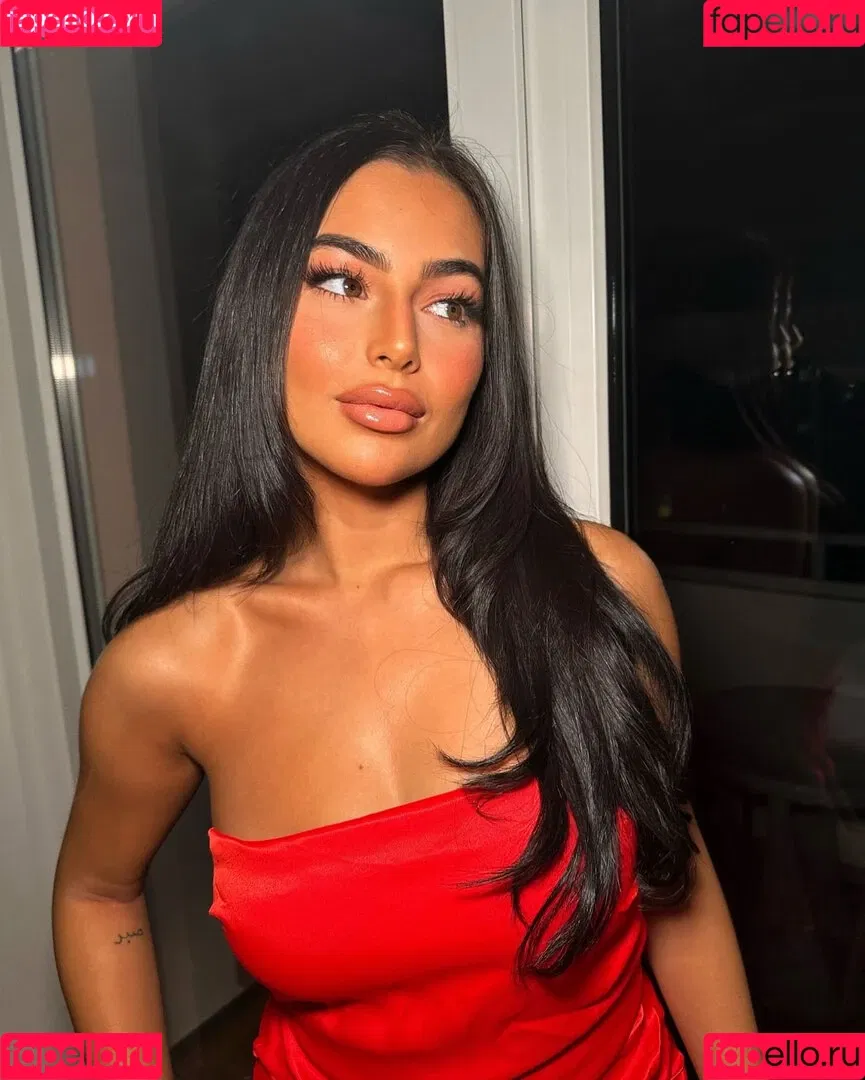 Aleyna_G_ Onlyfans Photo Gallery 