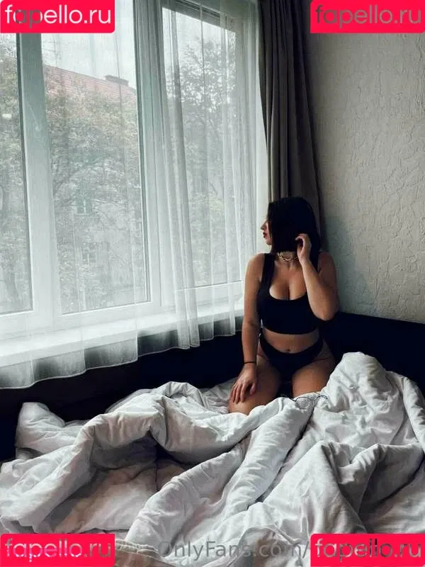 Viktoriana Onlyfans Photo Gallery 