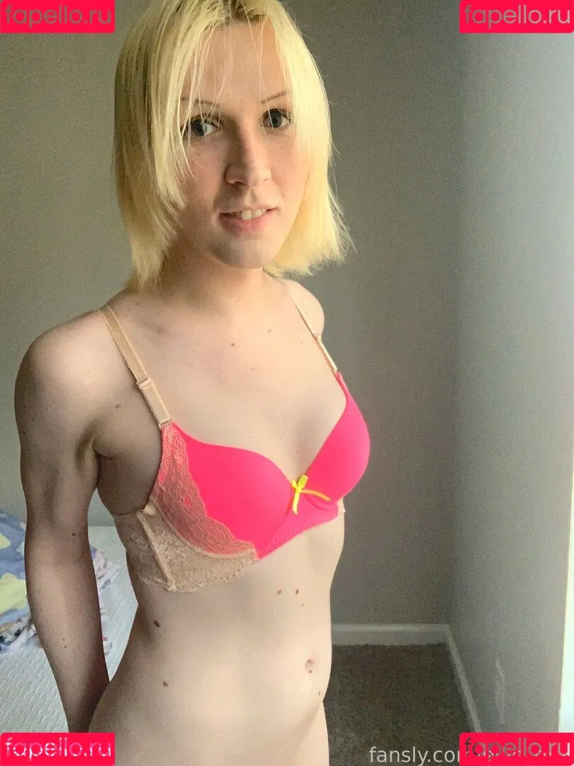 ellie_exx Onlyfans Photo Gallery 