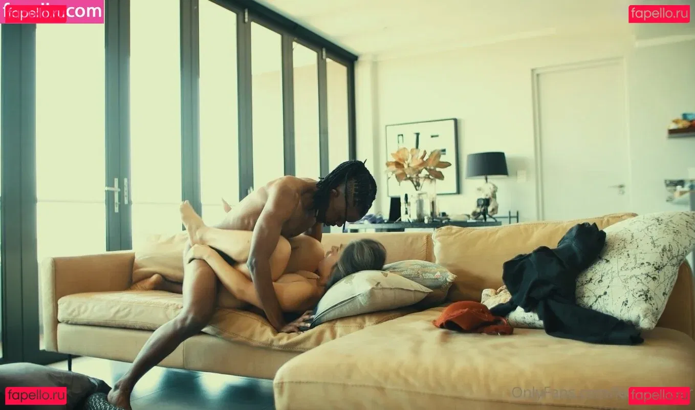 leaandbear Onlyfans Photo Gallery 