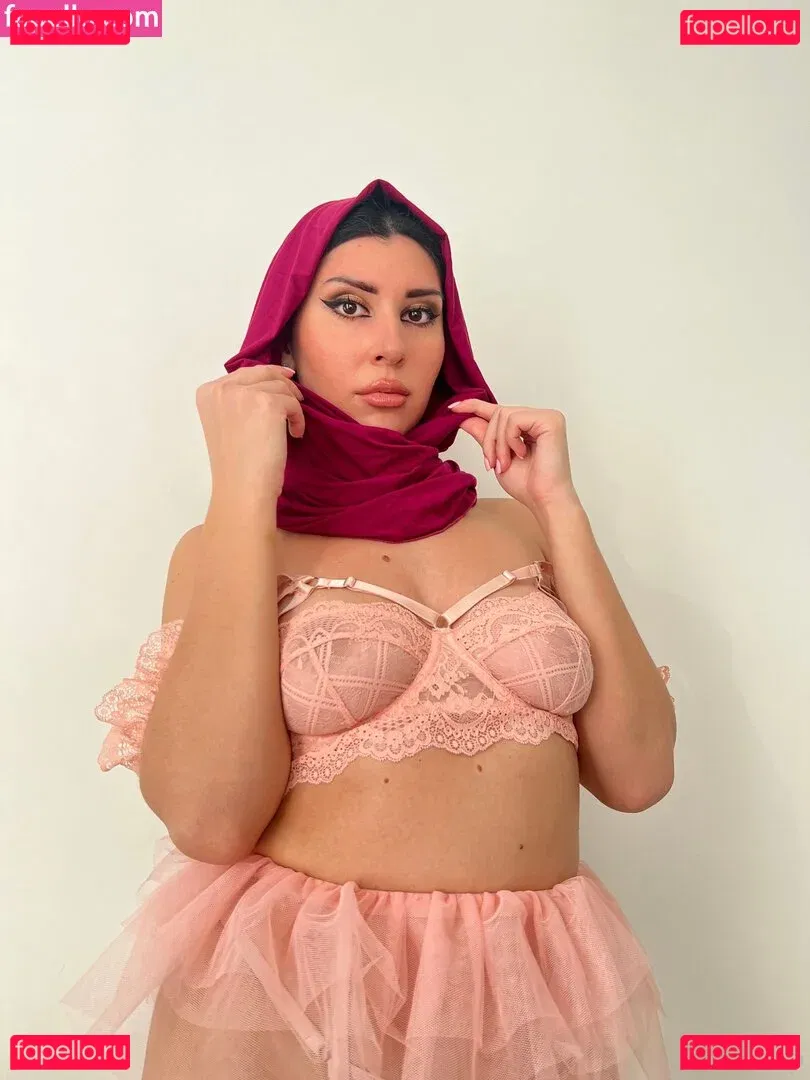 ARABPRINCESS Onlyfans Photo Gallery 