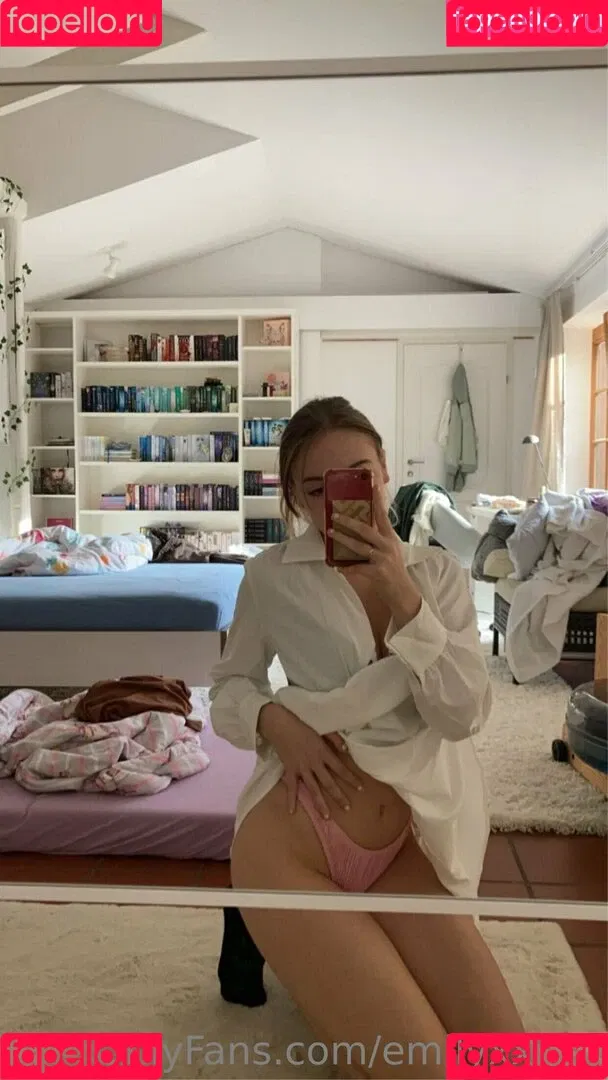 emilyxxoxo Onlyfans Photo Gallery 