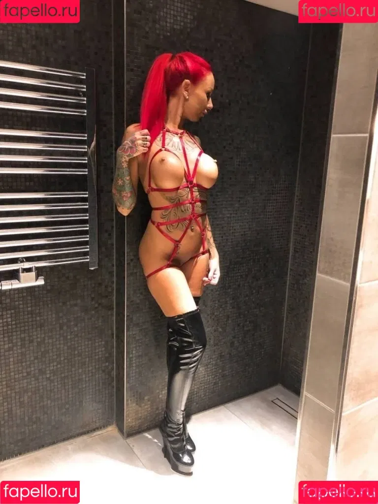 Anni Angel Onlyfans Photo Gallery 