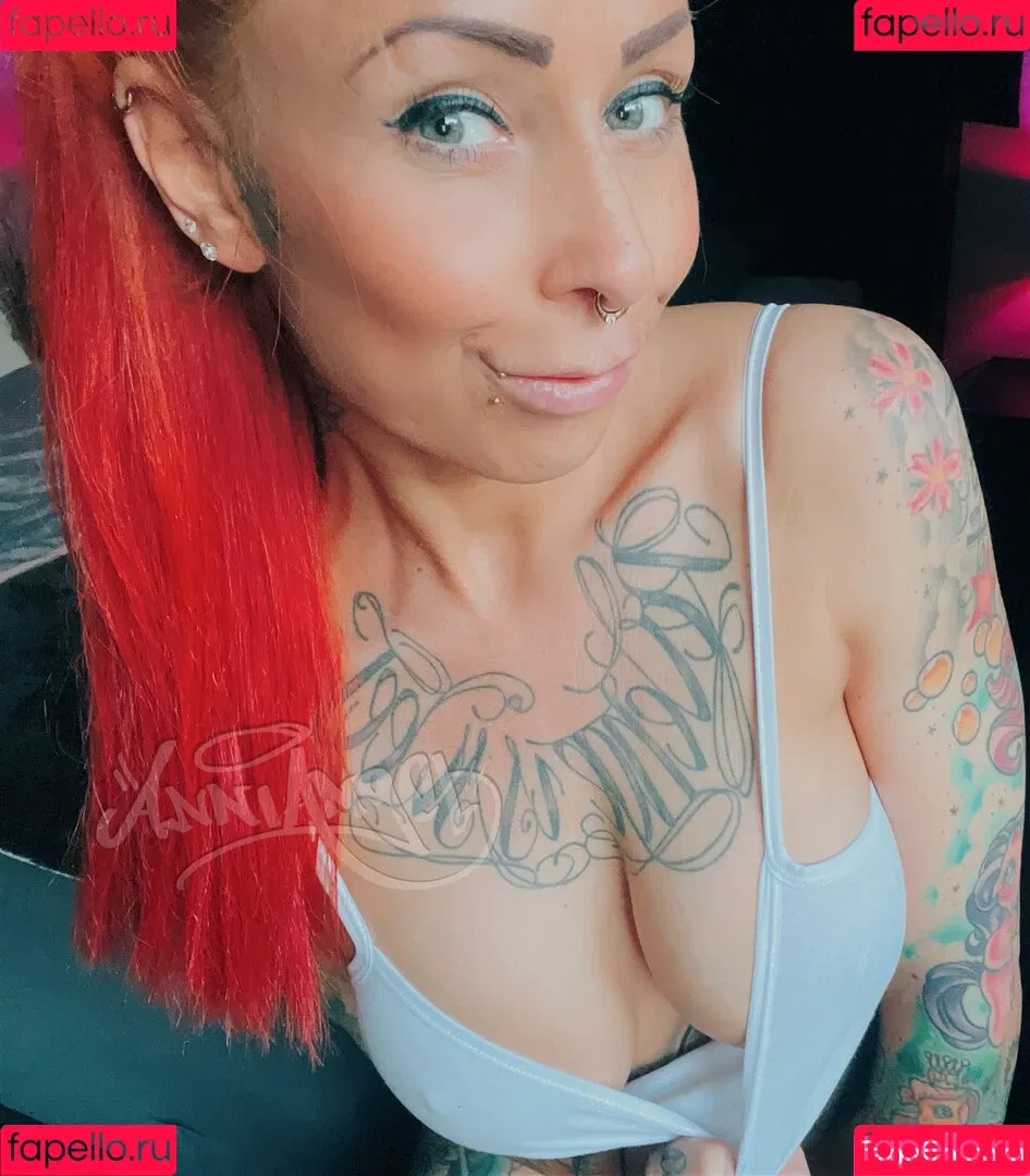 Anni Angel Onlyfans Photo Gallery 