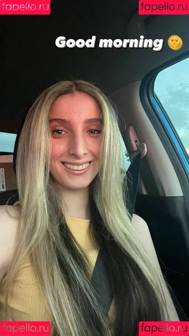 Yanellis Linares Onlyfans Photo Gallery 