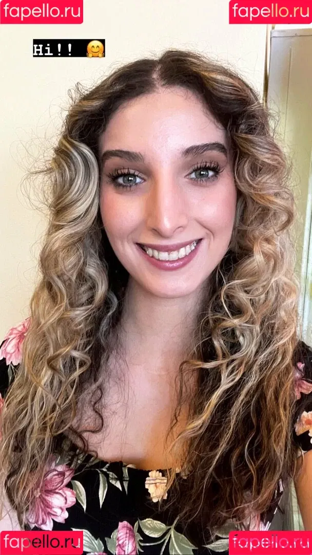 Yanellis Linares Onlyfans Photo Gallery 