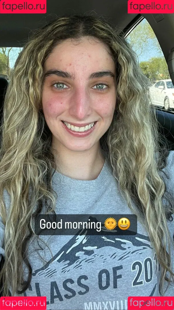 Yanellis Linares Onlyfans Photo Gallery 