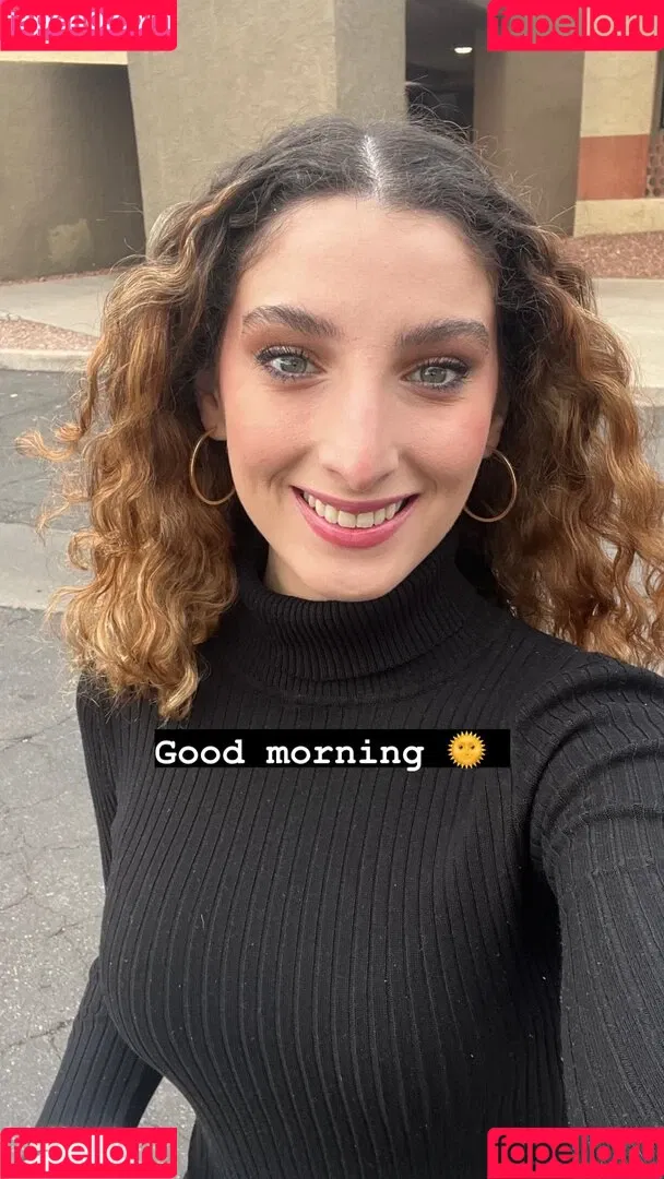 Yanellis Linares Onlyfans Photo Gallery 