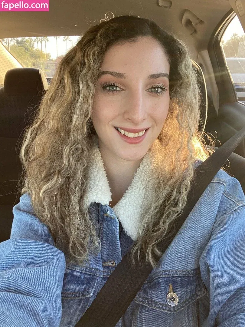 Yanellis Linares Onlyfans Photo Gallery 