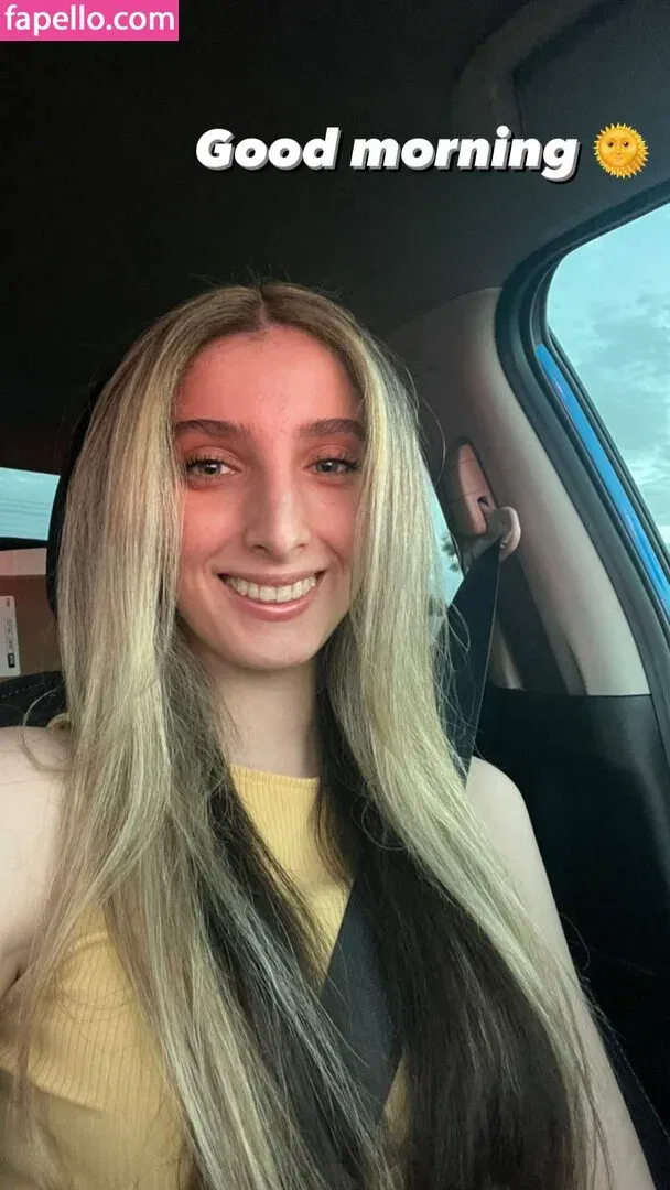 Yanellis Linares Onlyfans Photo Gallery 