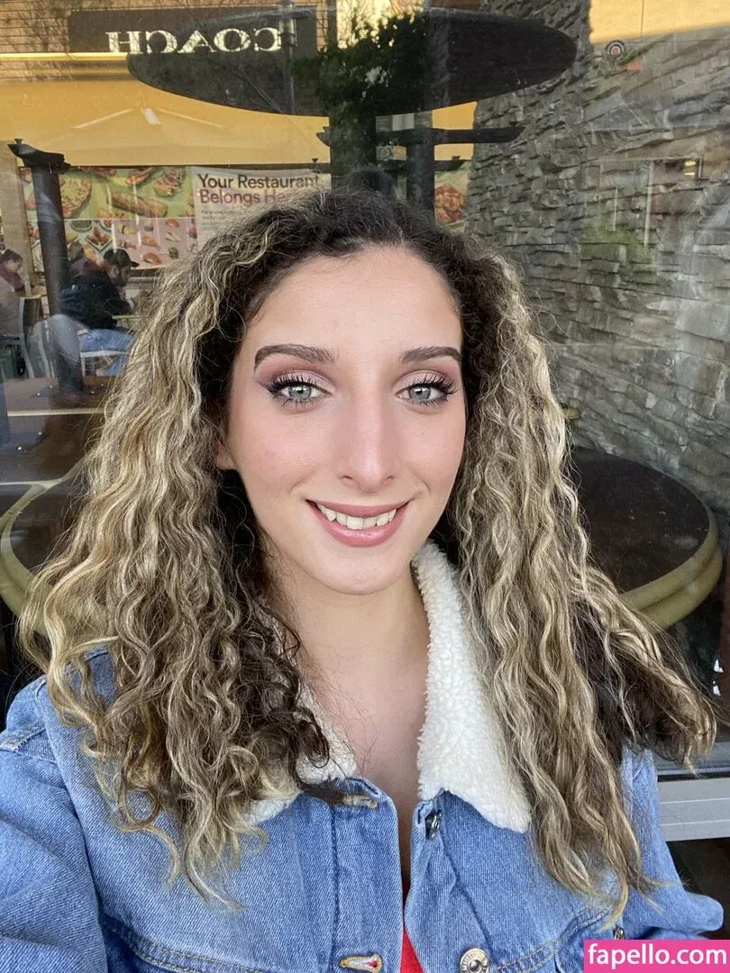 Yanellis Linares Onlyfans Photo Gallery 