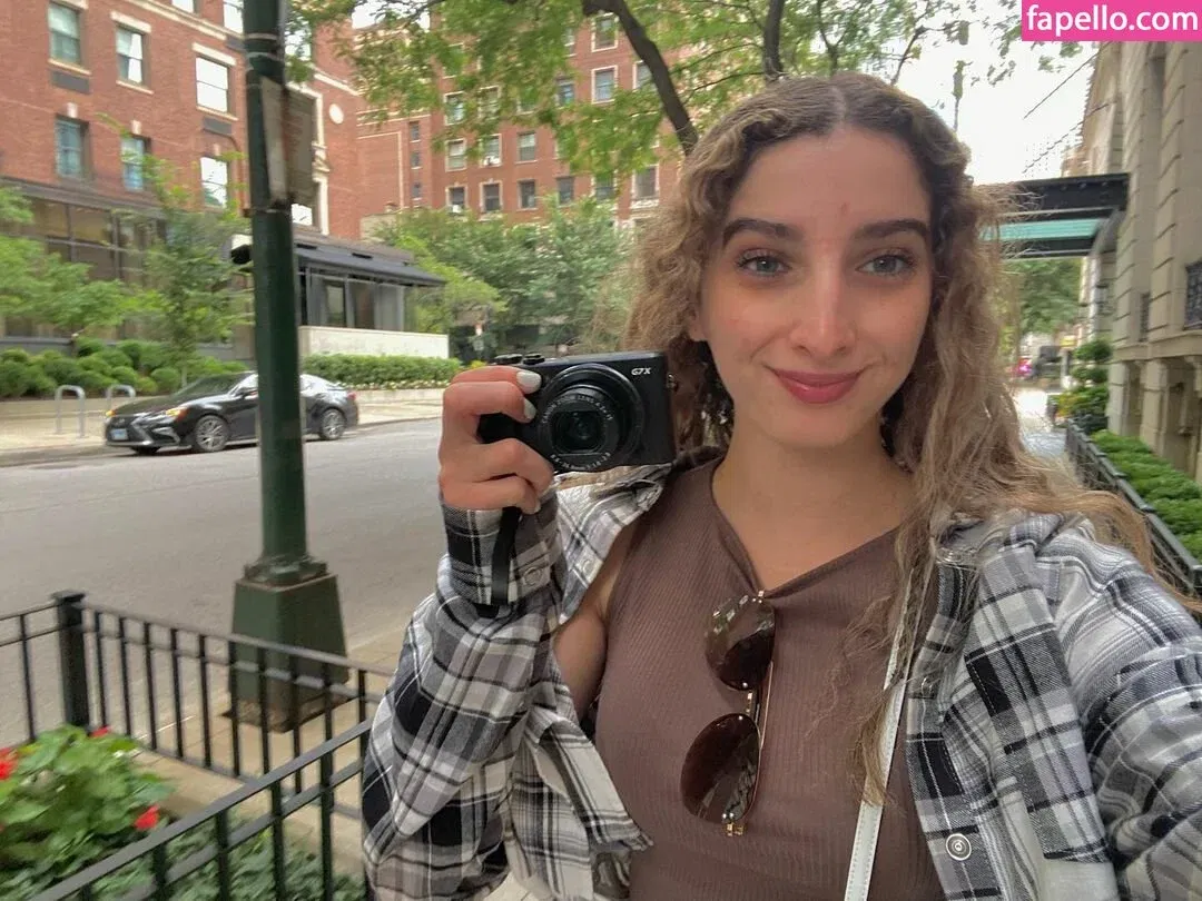 Yanellis Linares Onlyfans Photo Gallery 