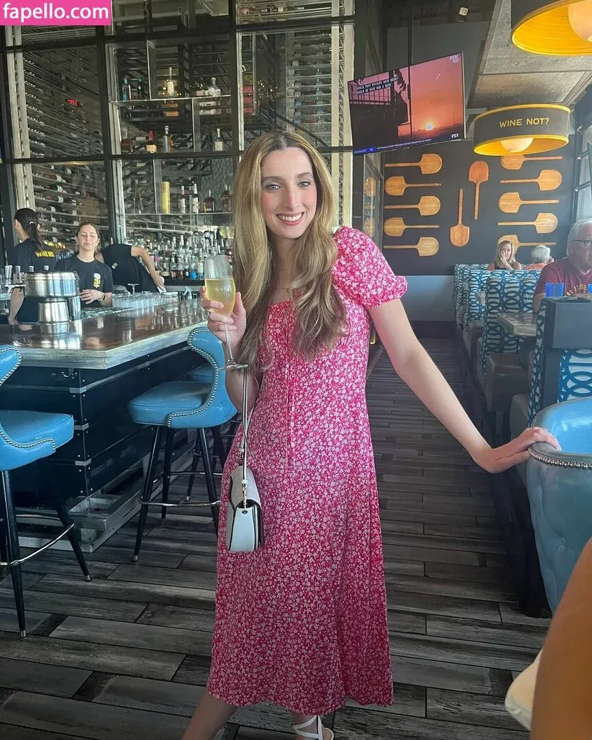 Yanellis Linares Onlyfans Photo Gallery 