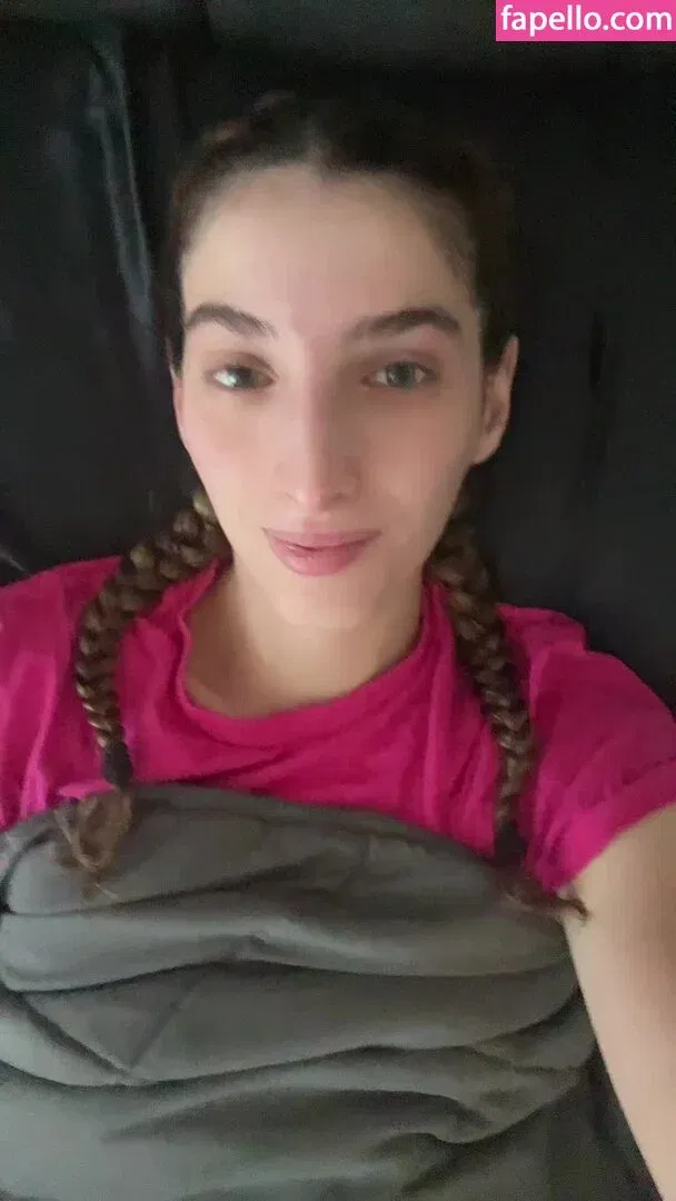 Yanellis Linares Onlyfans Photo Gallery 